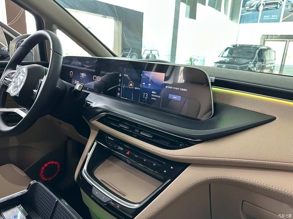 Buick GL8, 2026 все фото