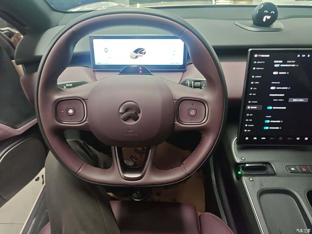 NIO ET5, 2024 11