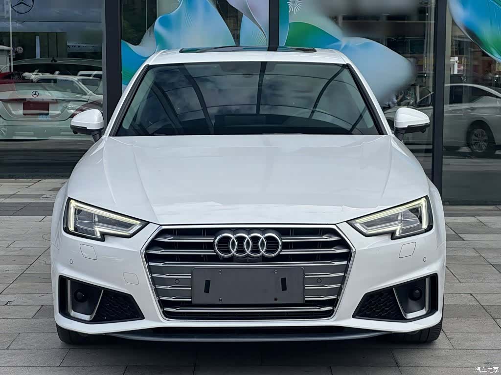 Audi A4L, 2019 4