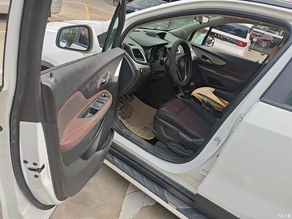 Buick Encore, 2015 12