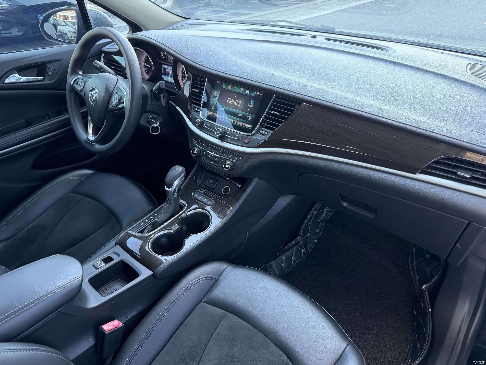Buick Verano, 2018 7