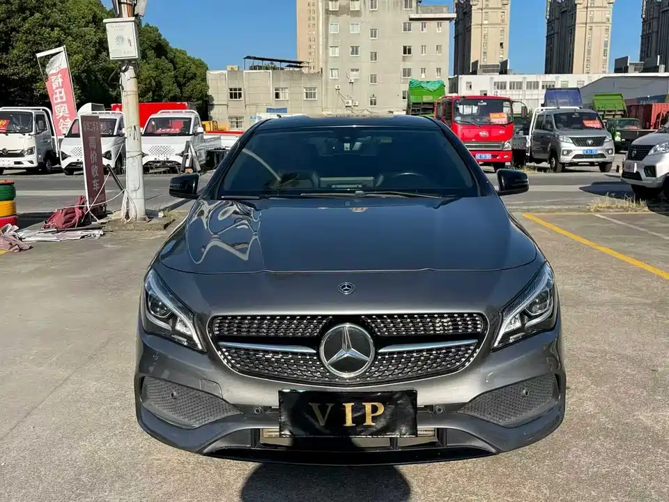 Mercedes-Benz CLA