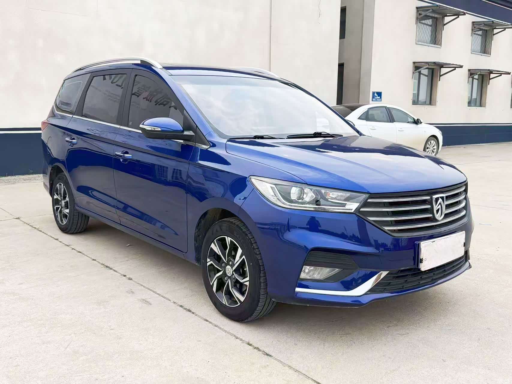 Wuling 360, 2018 3