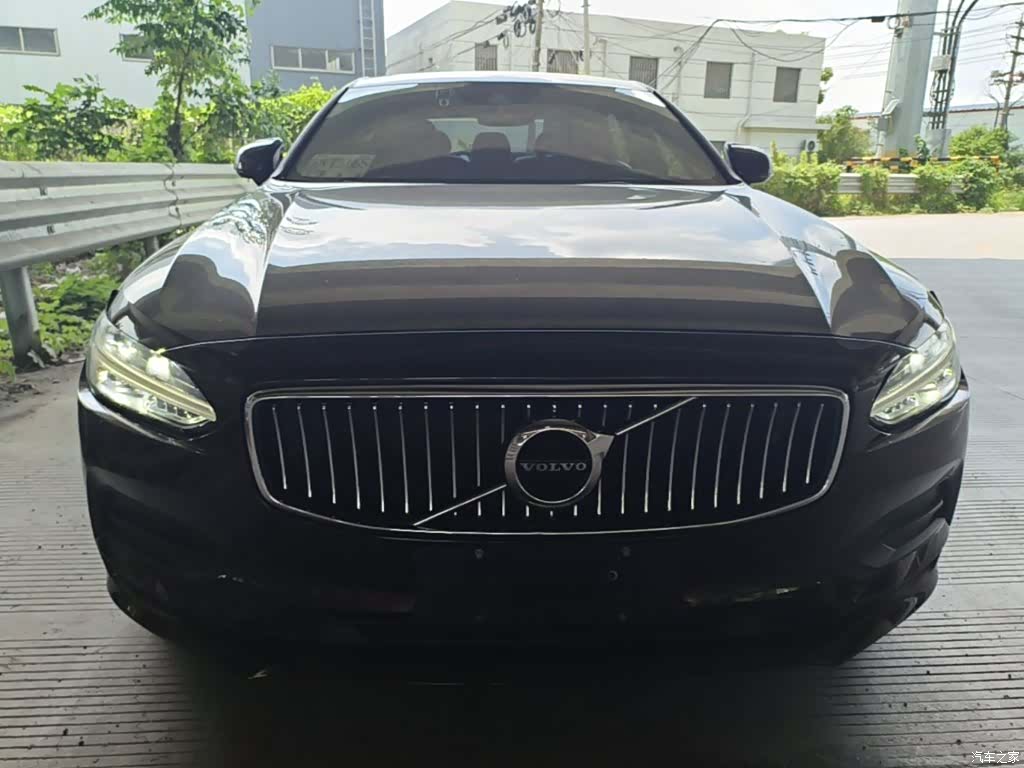 Volvo S90, 2017 3