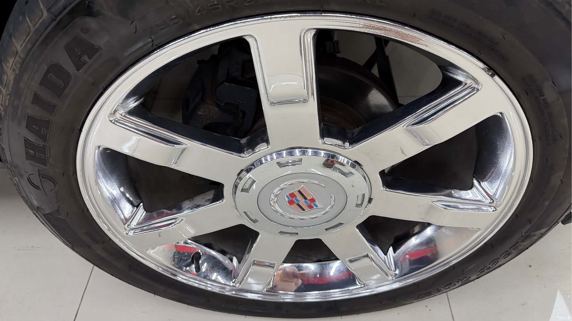 Cadillac Escalade, 2008 27