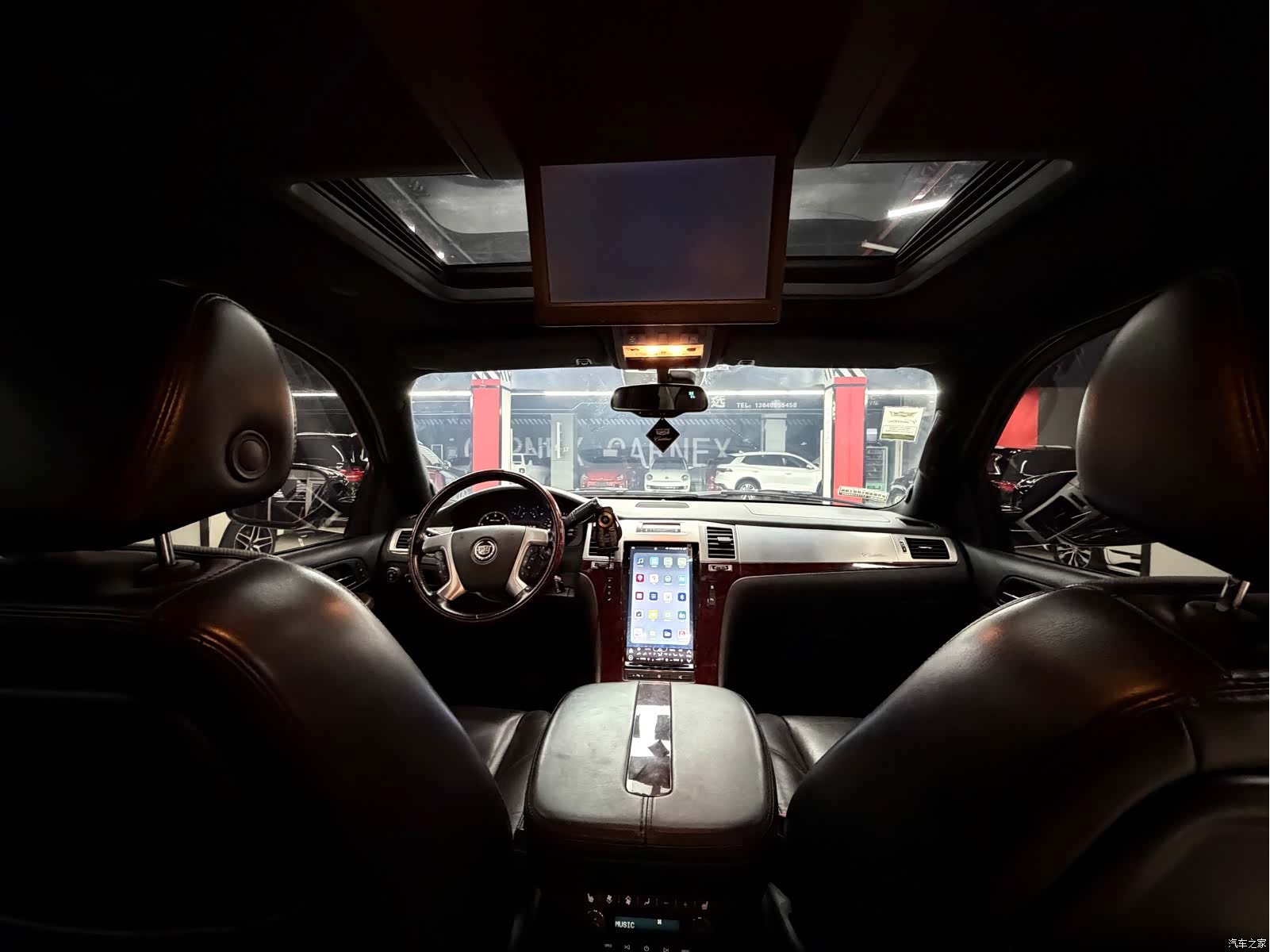 Cadillac Escalade, 2008 17