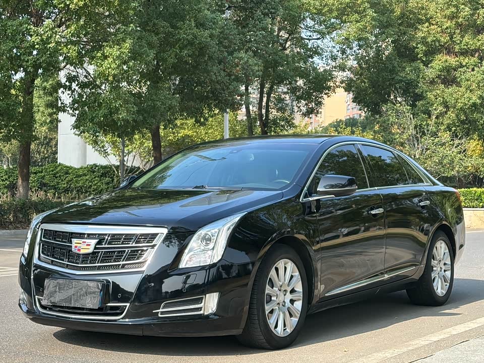 Cadillac XTS