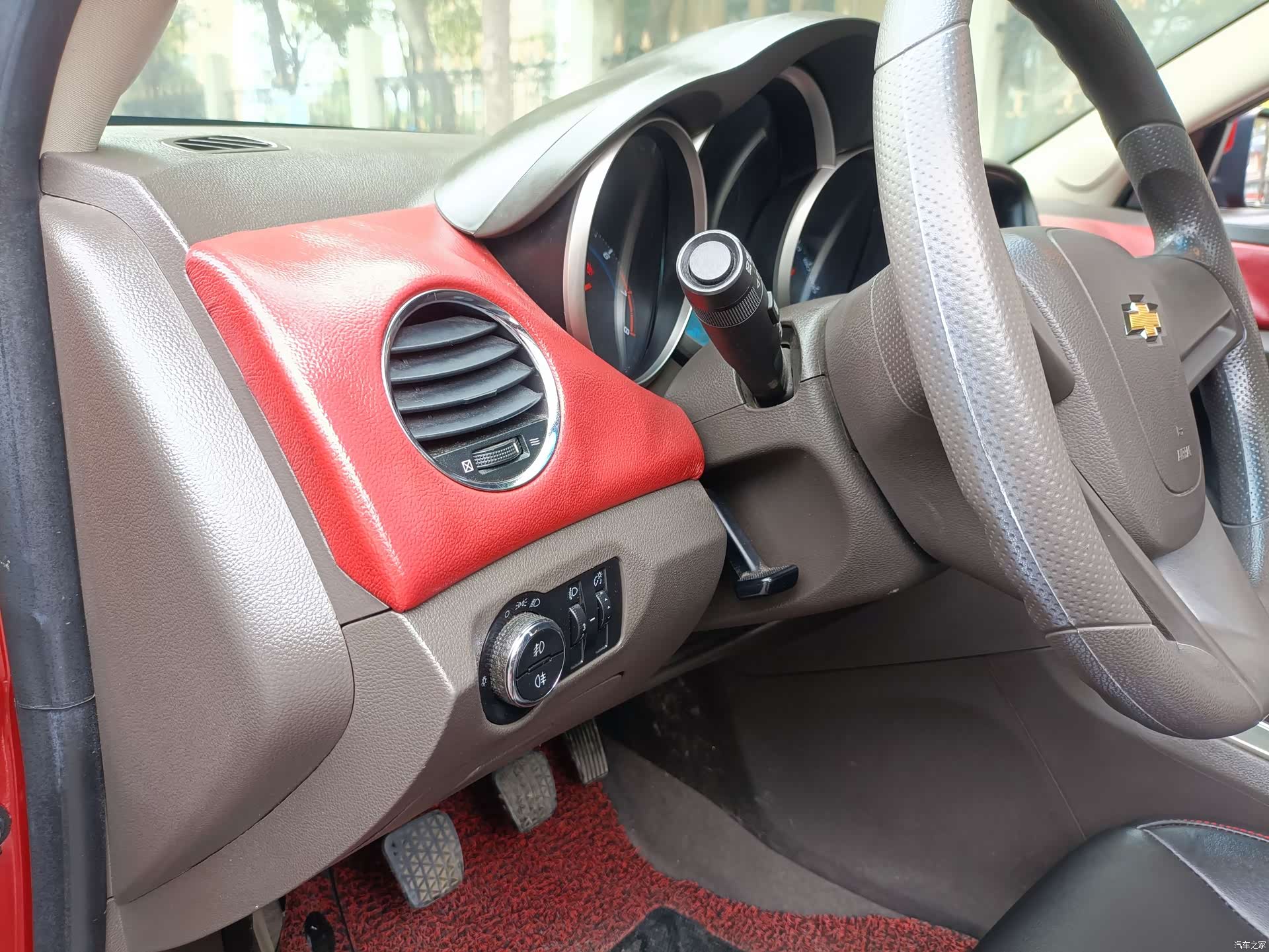 Chevrolet SE, 2016 21