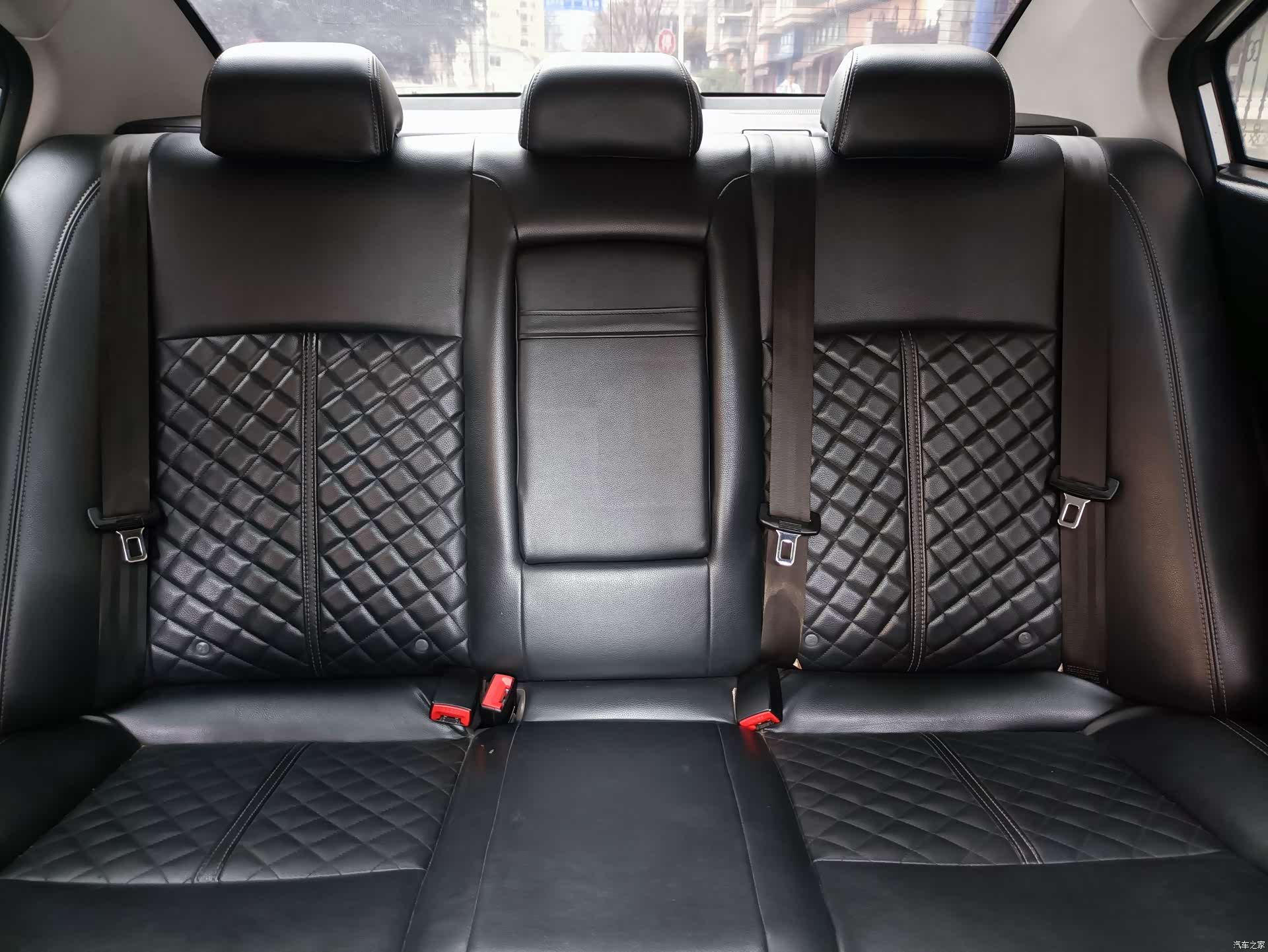 Zotye Z500, 2018 25