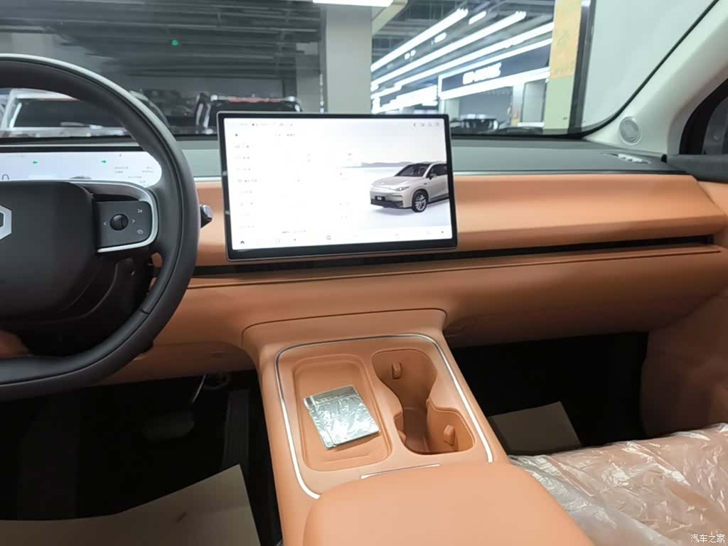 Leapmotor C10, 2025 13