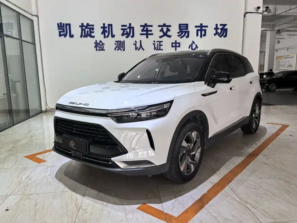 BAIC Beijing X7