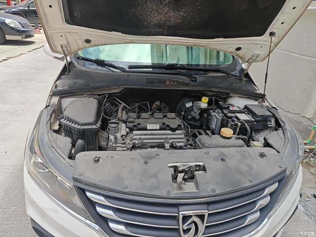 Wuling 310W, 2019 21