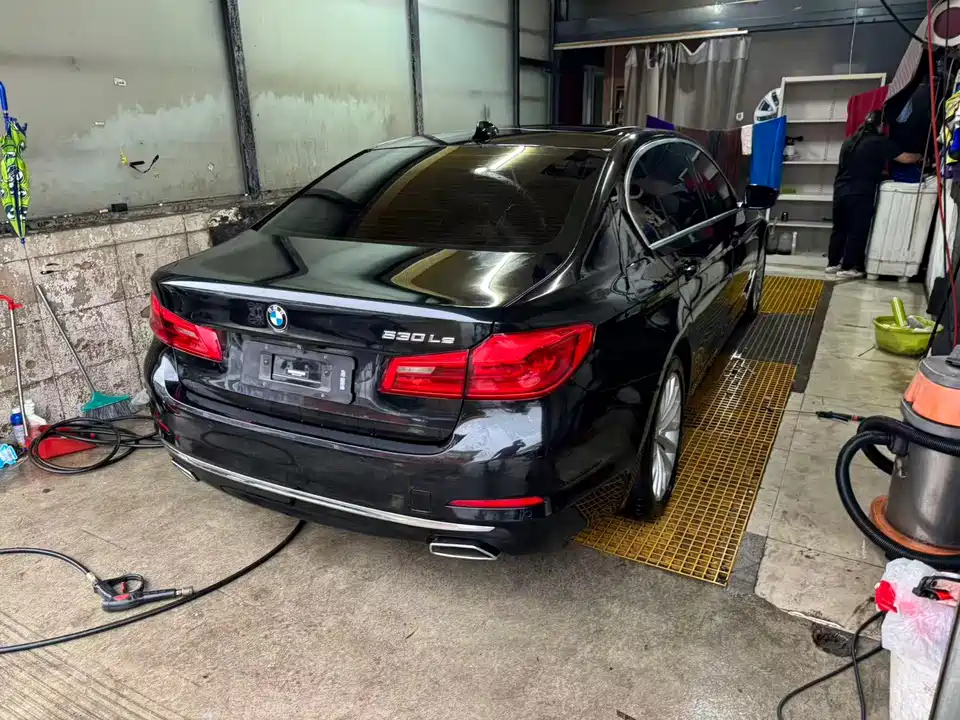 BMW 5 series BMW 5 series