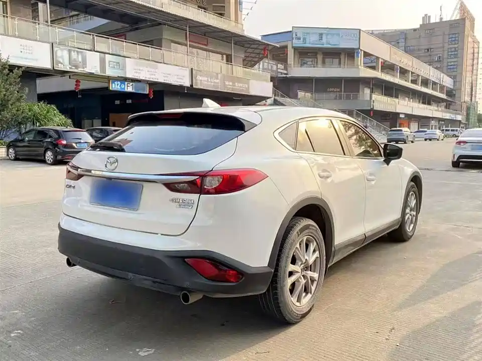 Mazda CX-4