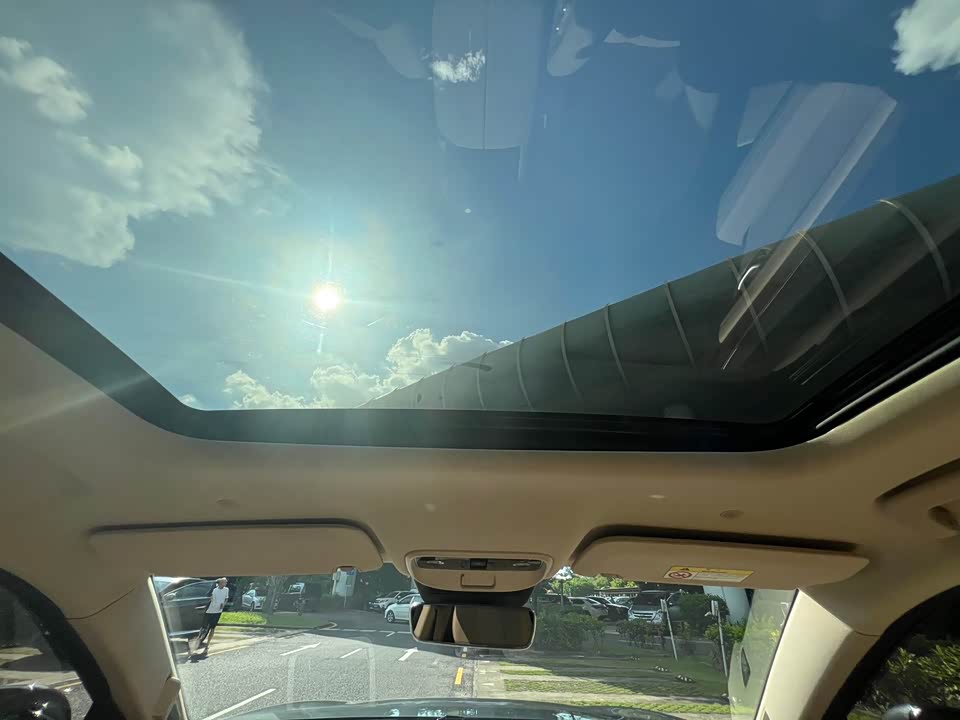 AITO Ask the world M7