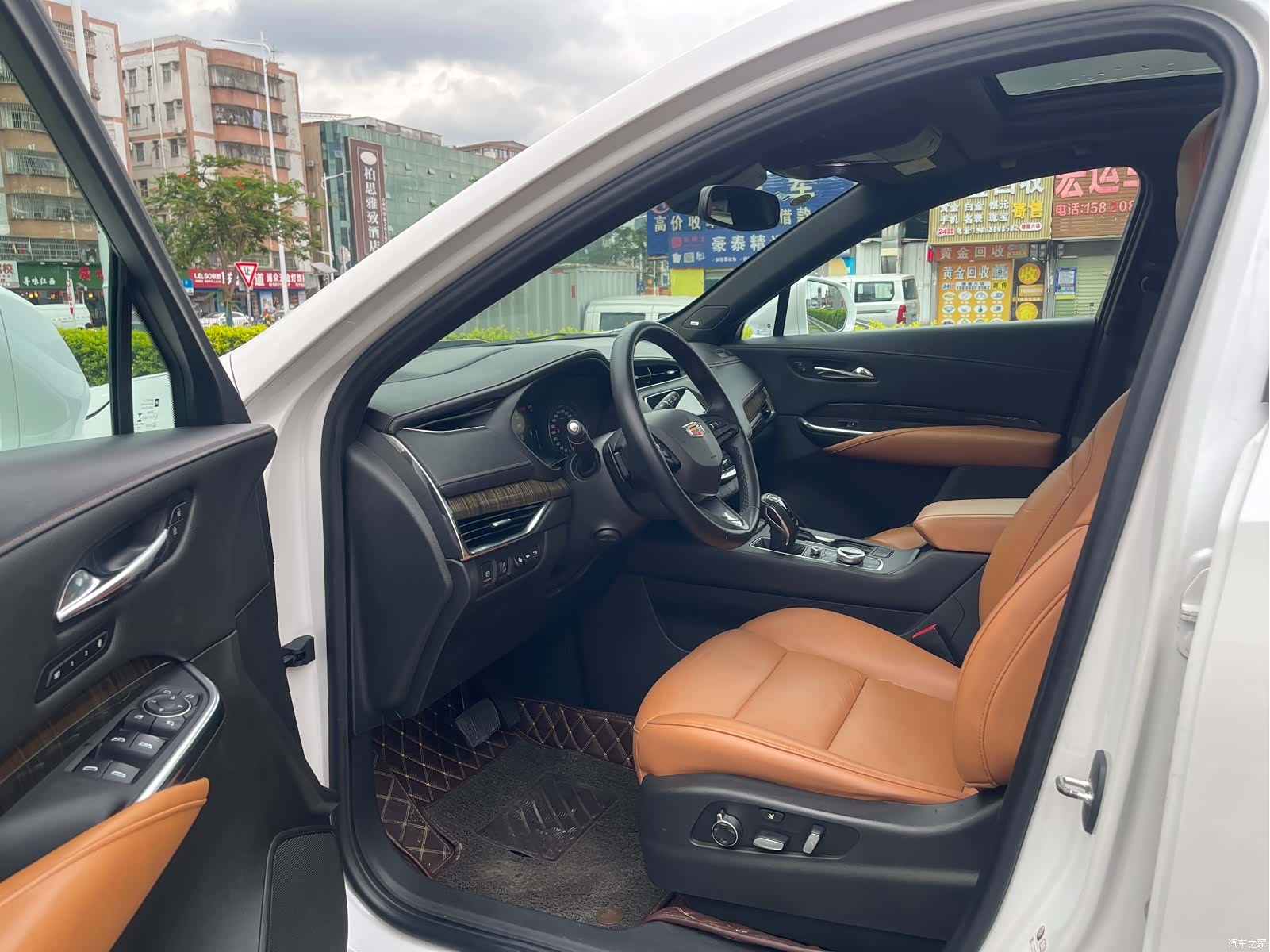 Cadillac XT4, 2019 9