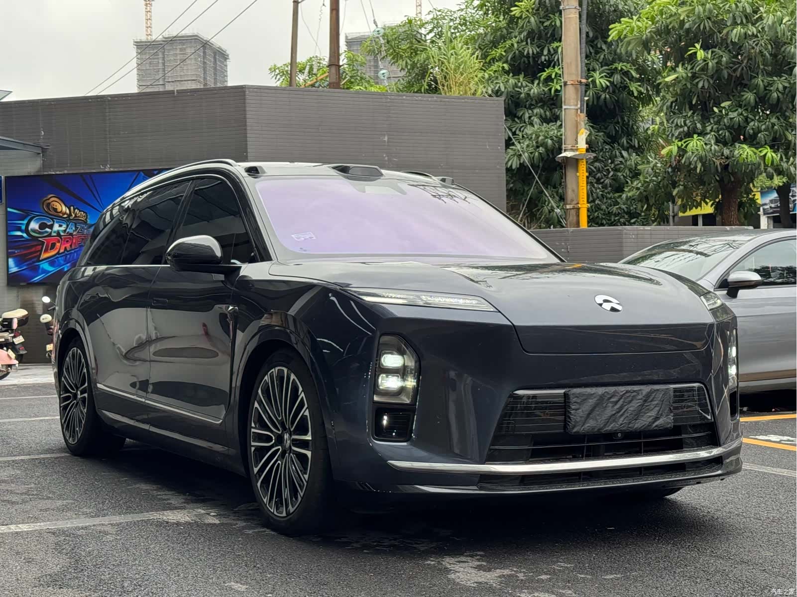 NIO ES8, 2025 4