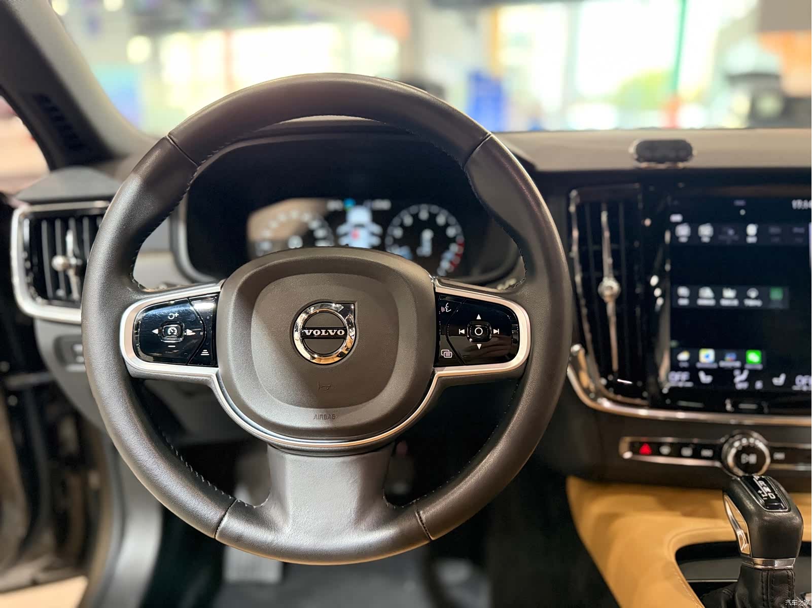 Volvo V90, 2018 24