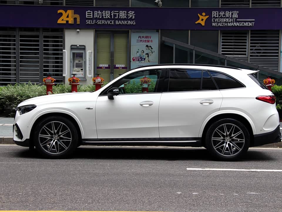 Mercedes-Benz GLC AMG
