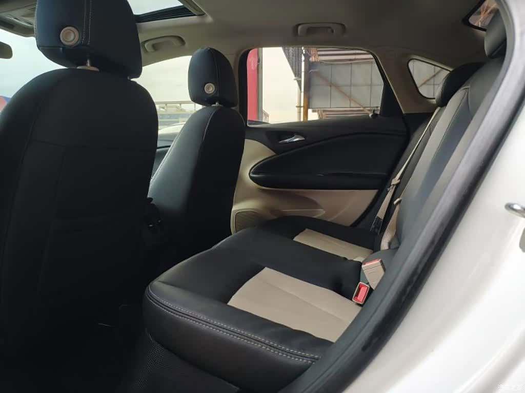 Buick Verano, 2018 9
