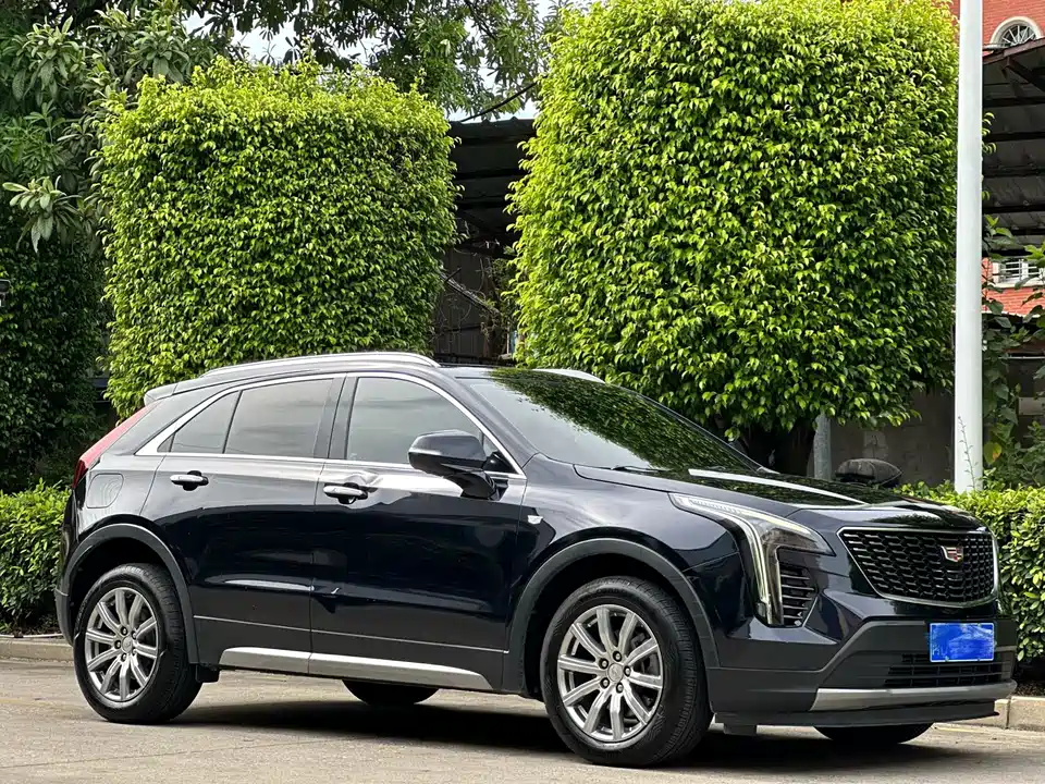 Cadillac XT4
