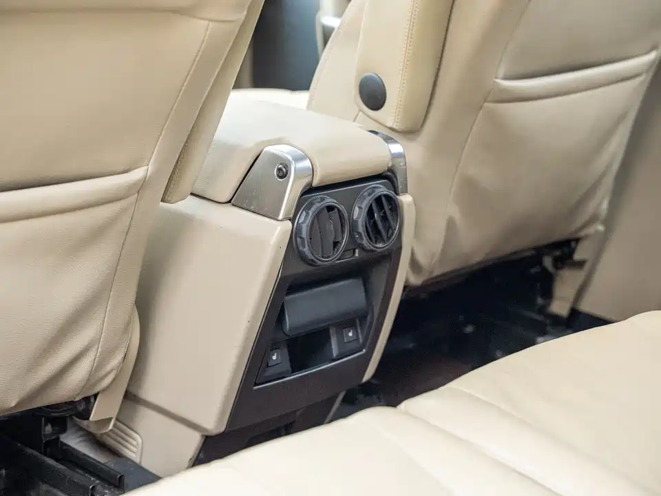 Land Rover discover