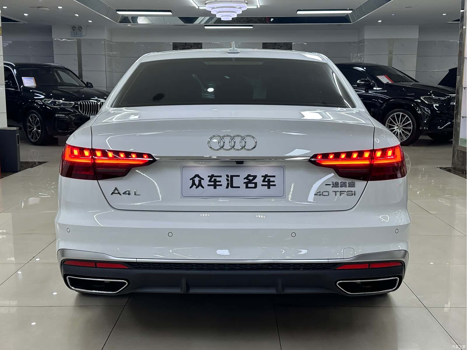 Audi A4L, 2023 все фото
