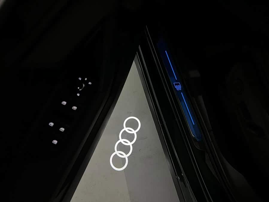 Audi A3 2022, фото 13