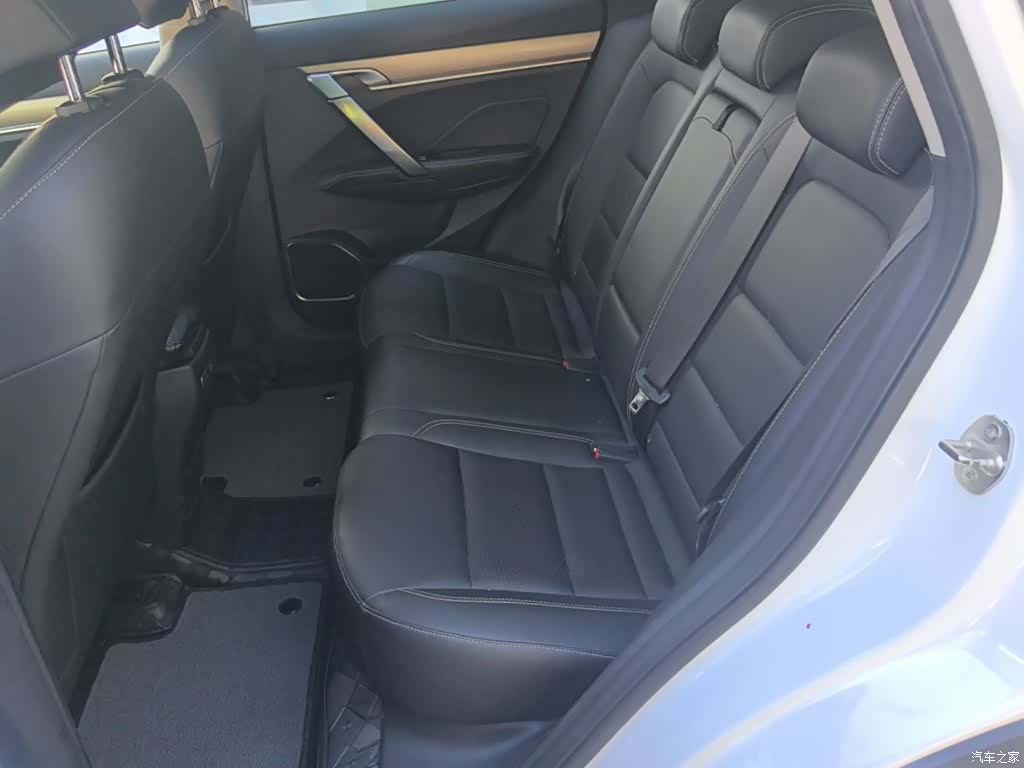 Geely Coolray, 2019 17