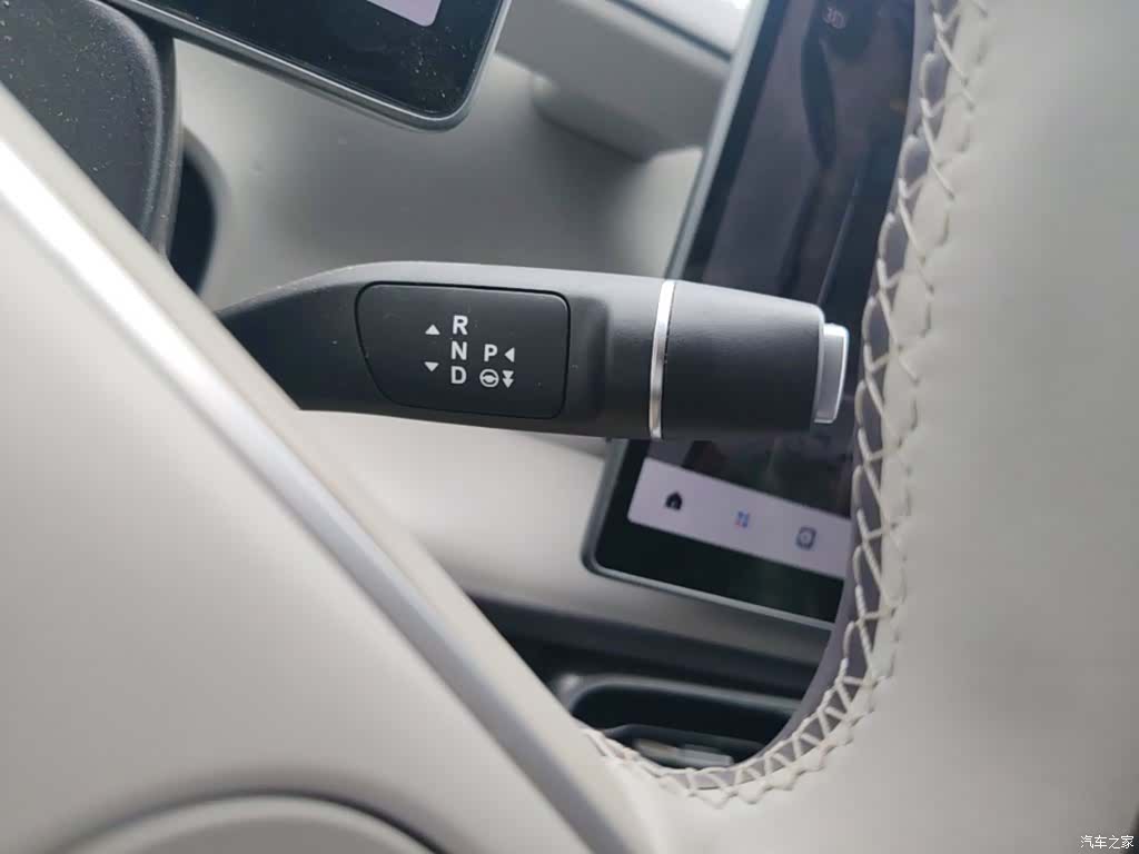 Leapmotor B01, 2025 14