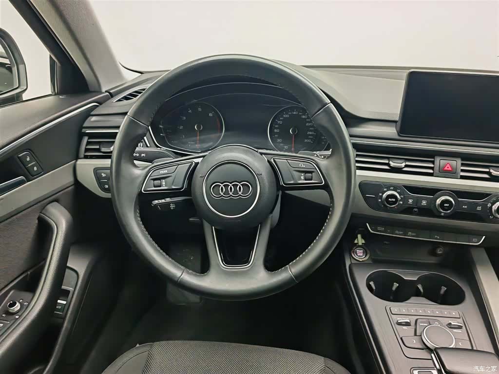 Audi A4L, 2020 11
