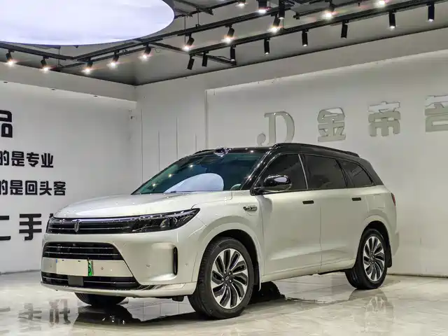 AITO M7 2023 — купить из Китая под заказ