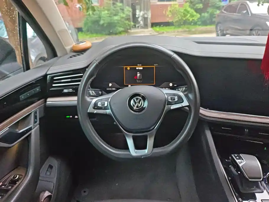 Volkswagen Touareg Volkswagen Touareg