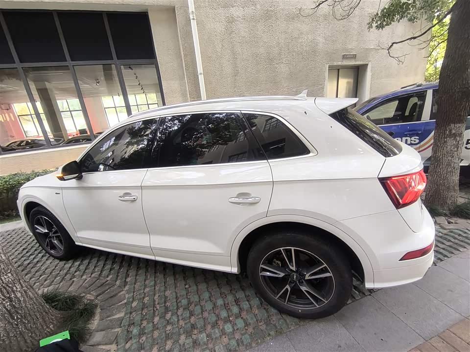 Audi Q5L
