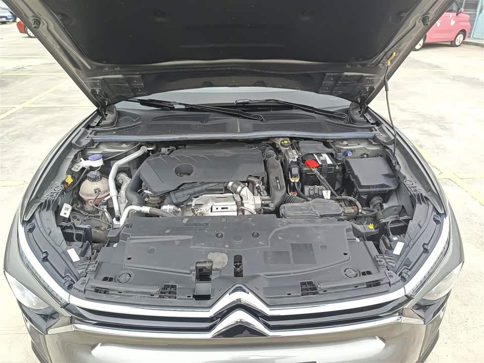 Citroen Versailles C5 X