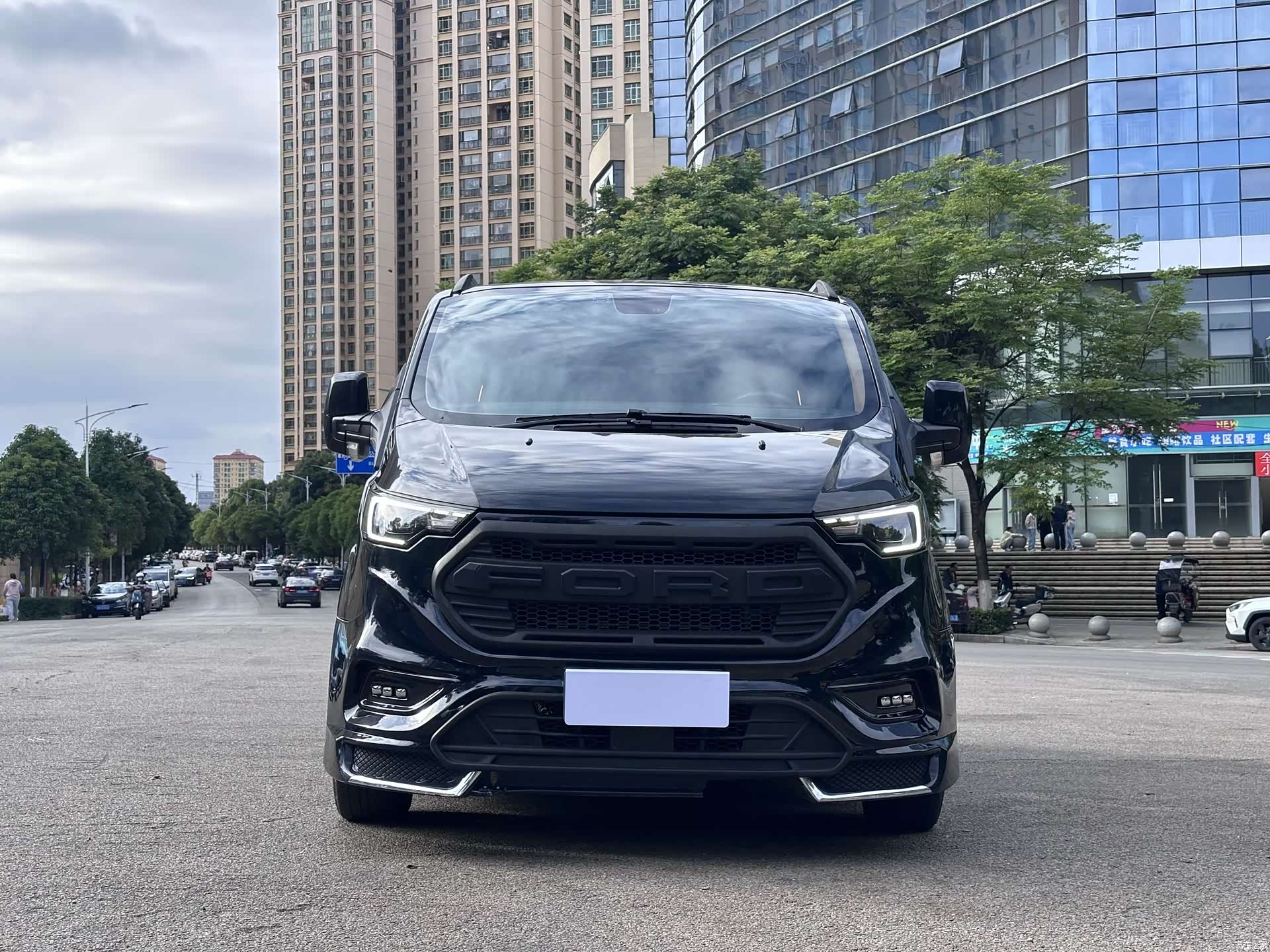 Ford Tourneo, 2023 2