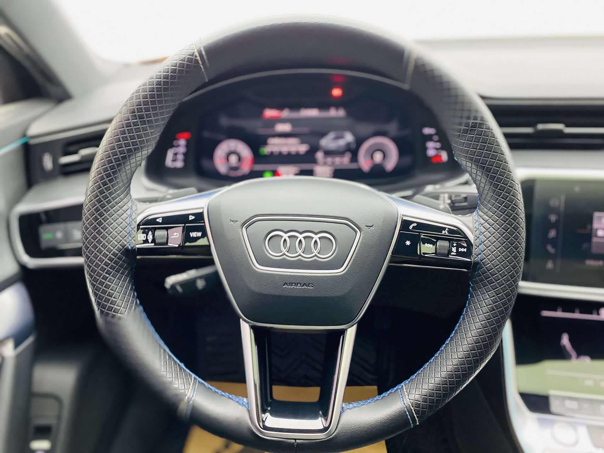 Audi A6L, 2020 8