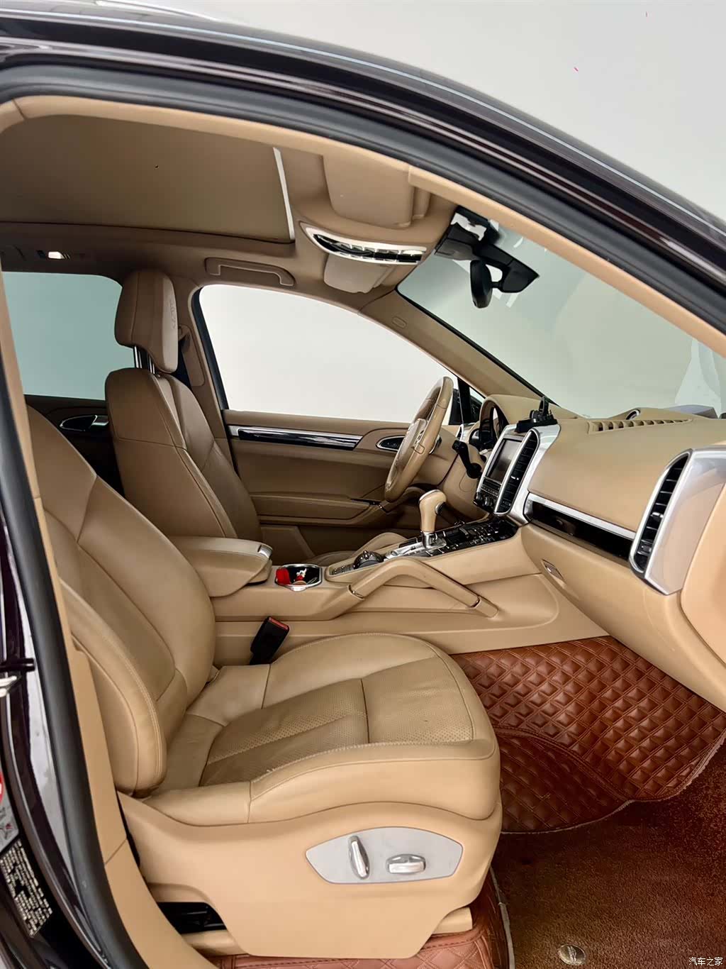 Porsche Cayenne, 2014 9