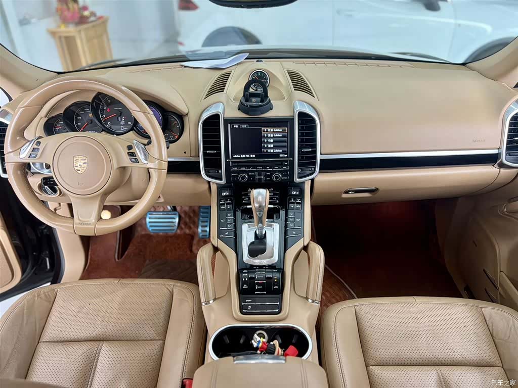 Porsche Cayenne, 2014 13