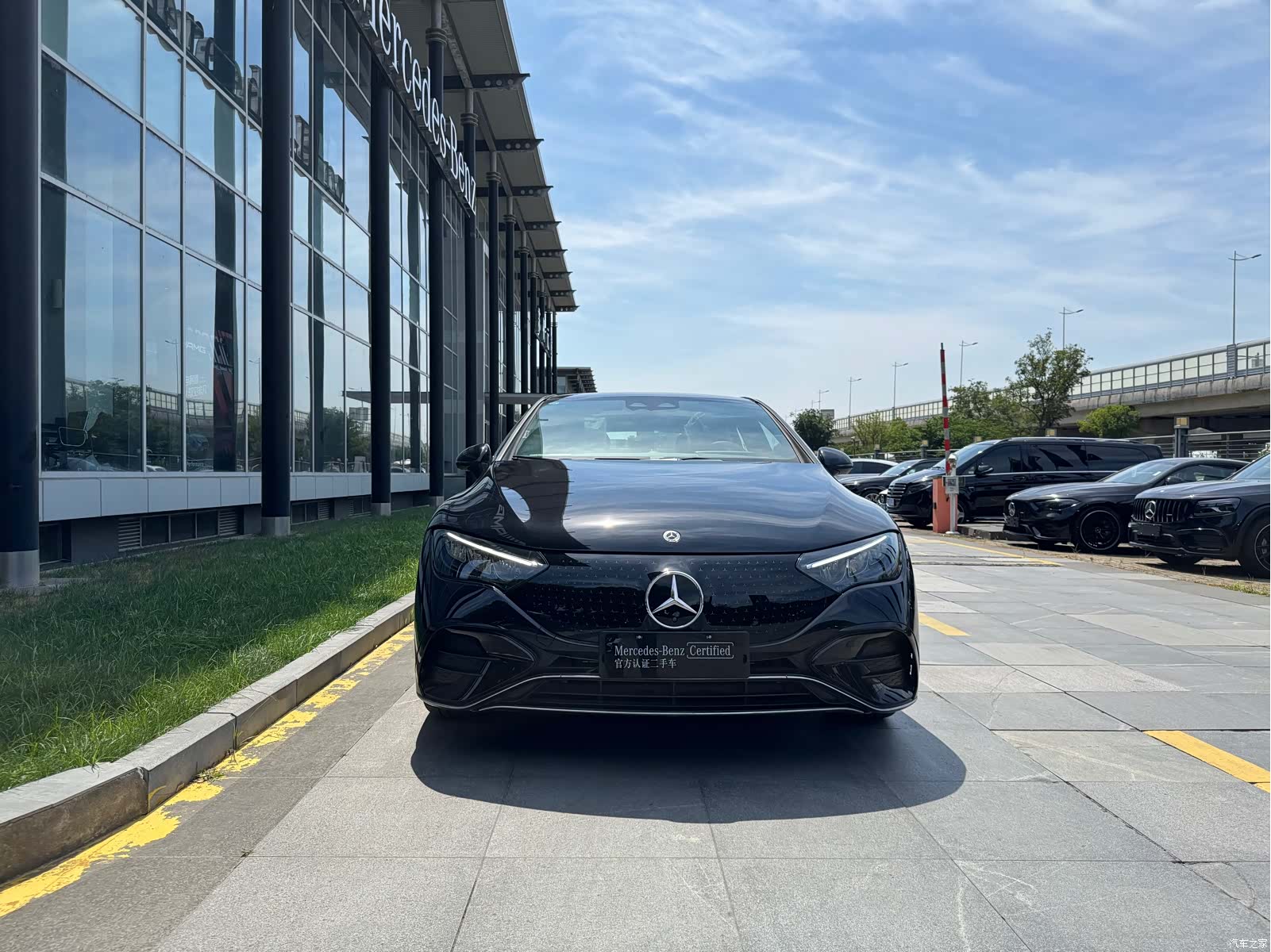 Mercedes-Benz EQE, 2025 2