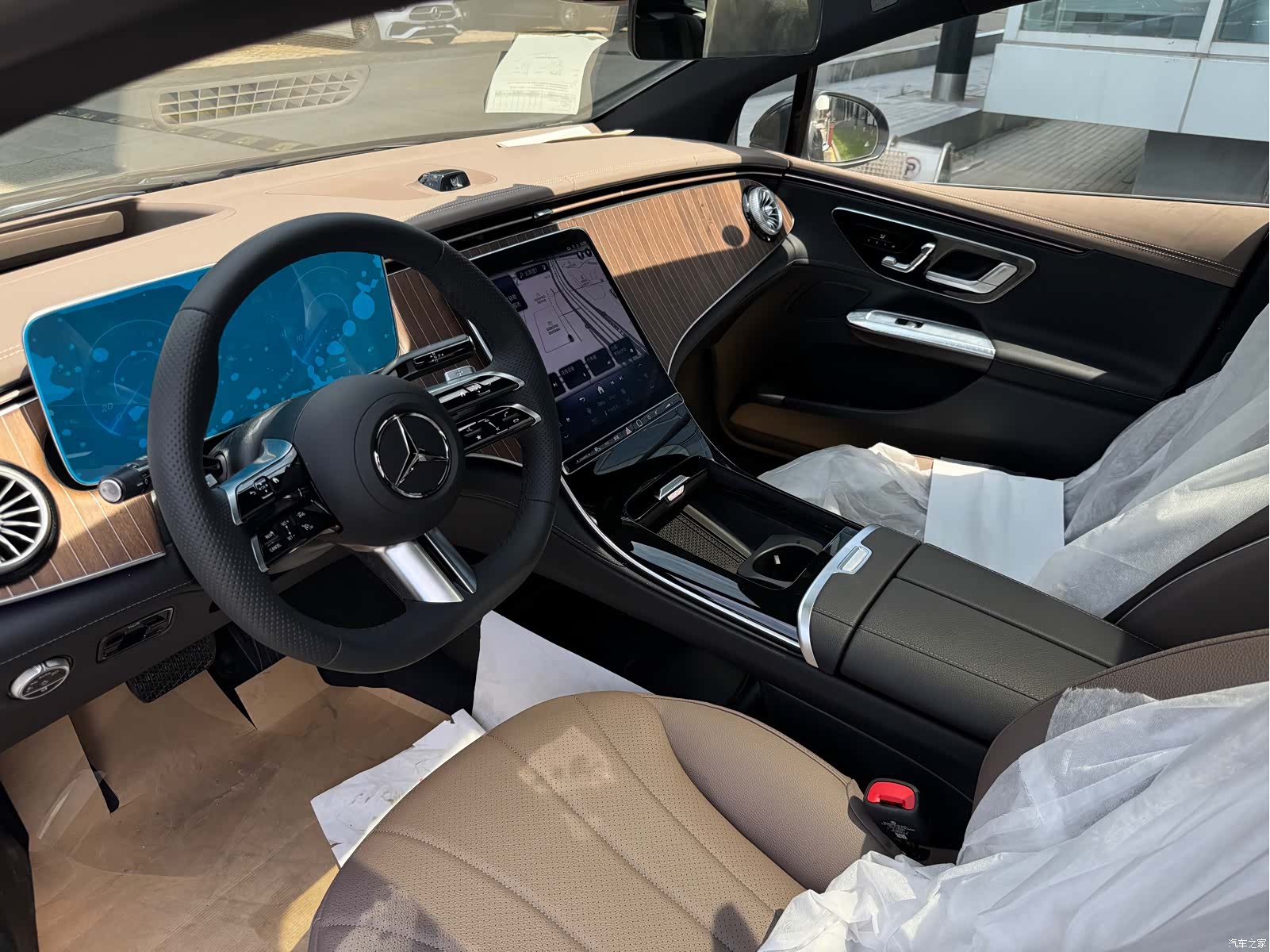 Mercedes-Benz EQE, 2025 все фото