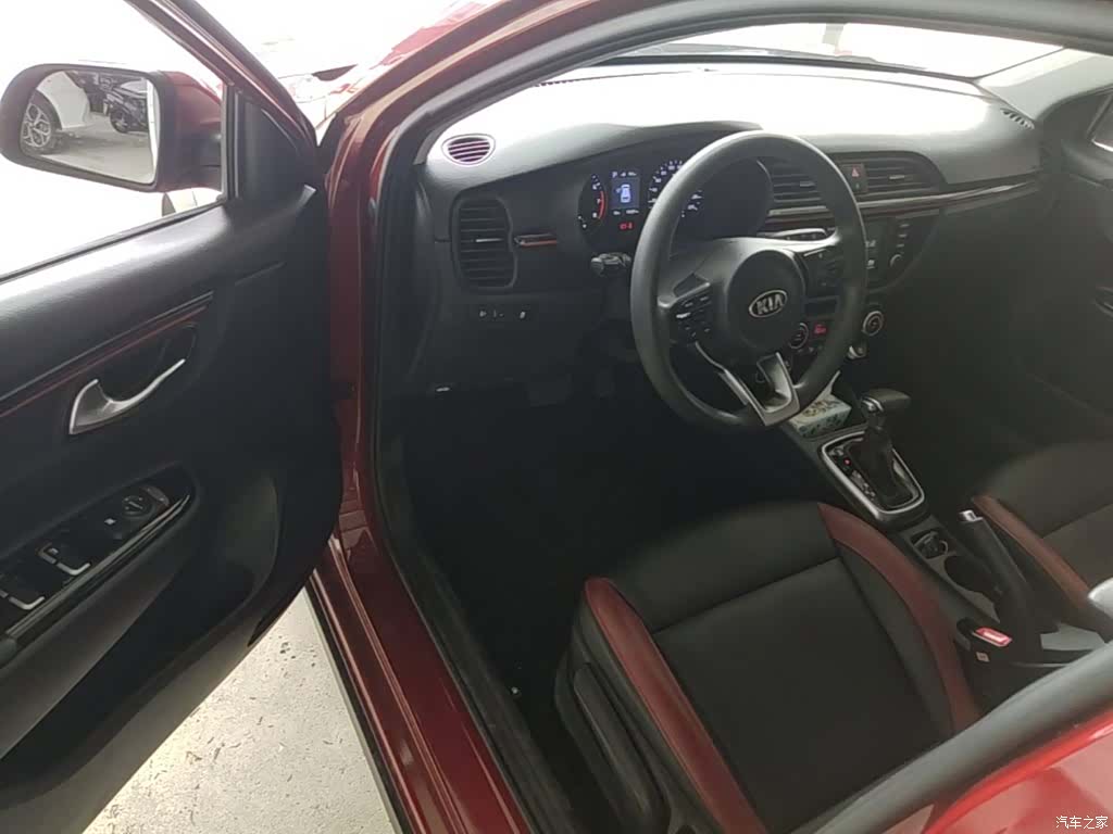 Kia KX, 2018 16