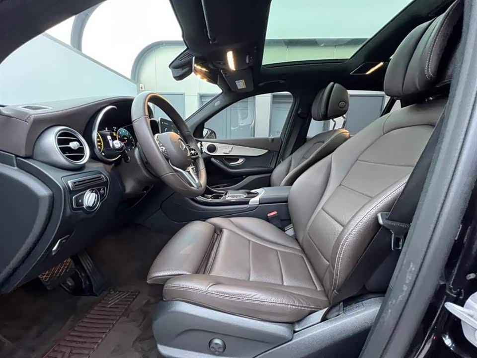 Mercedes-Benz GLC Mercedes-Benz GLC