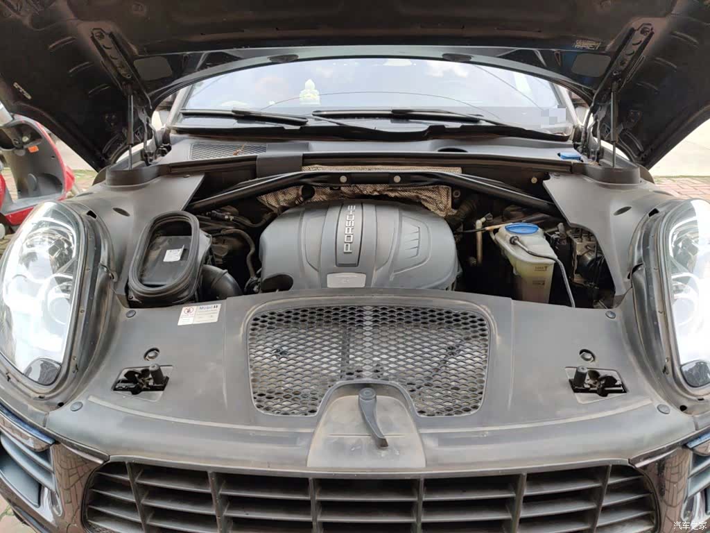 Porsche Macan, 2015 11