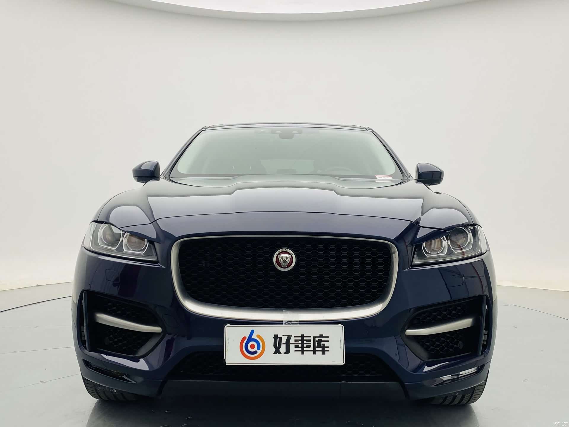Jaguar F-PACE, 2018 3