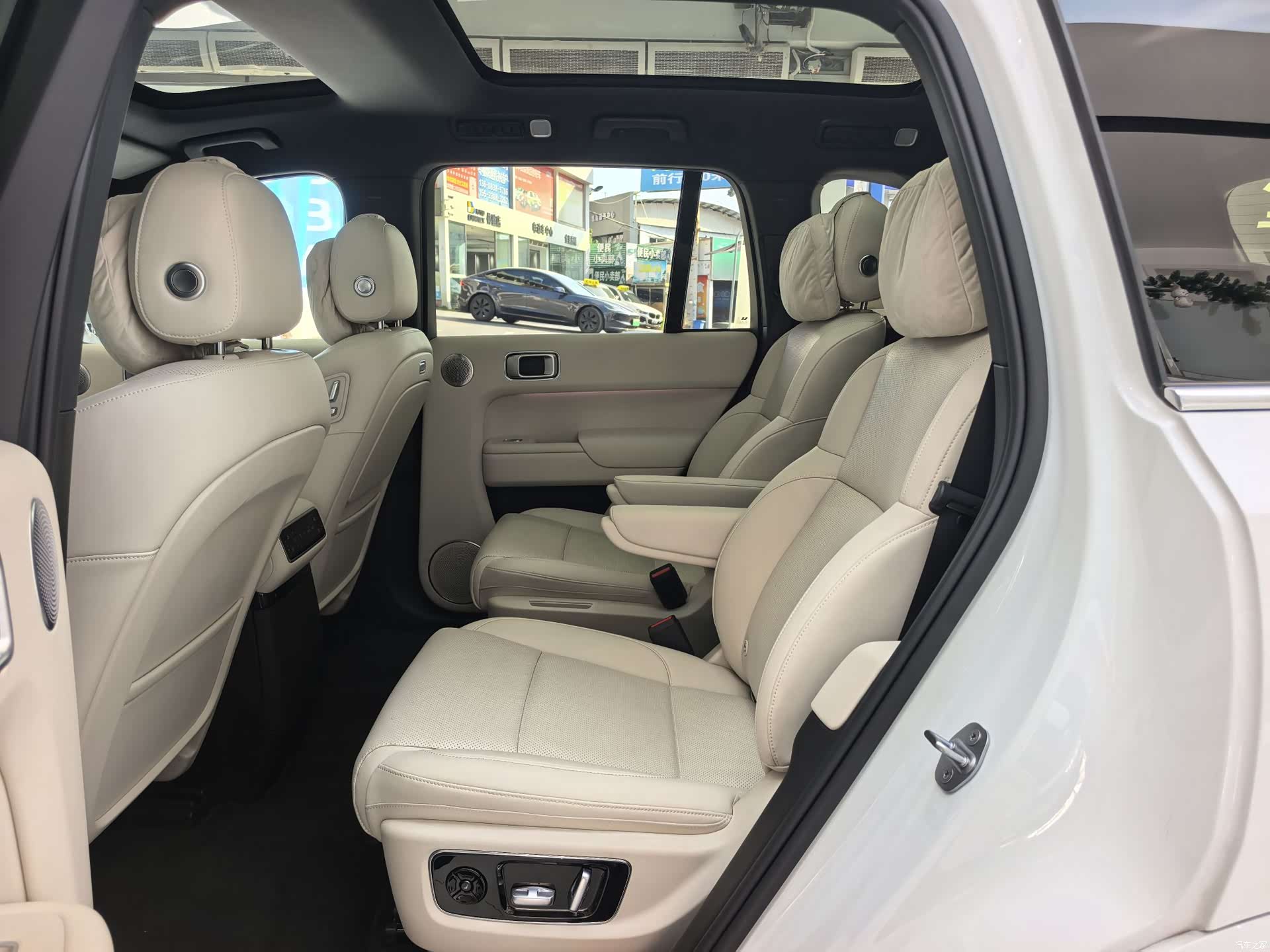Li Auto L8, 2025 16