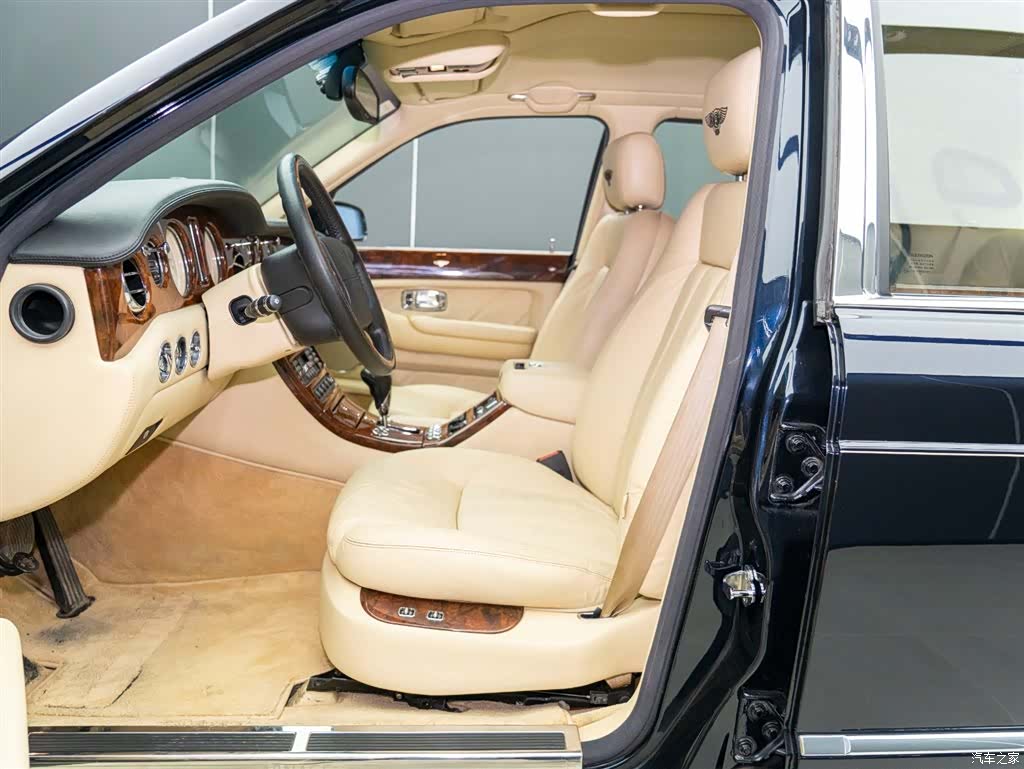 Bentley R, 2004 6