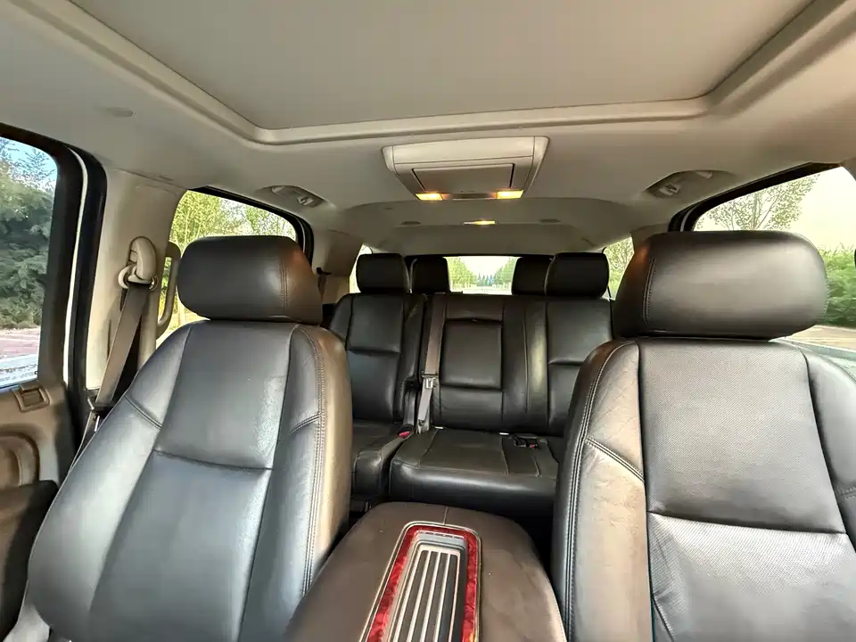 Cadillac Escalade ESCALADE