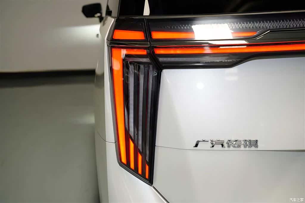 Trumpchi M8, 2025 8
