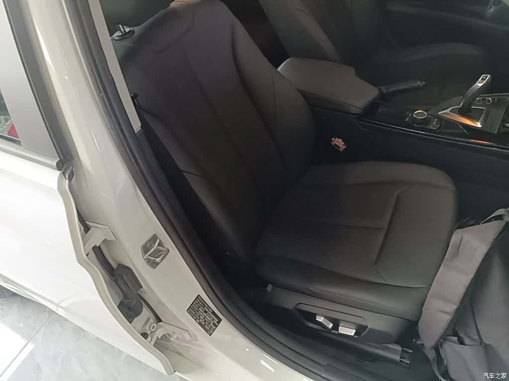BMW 3 Series, 2016 25